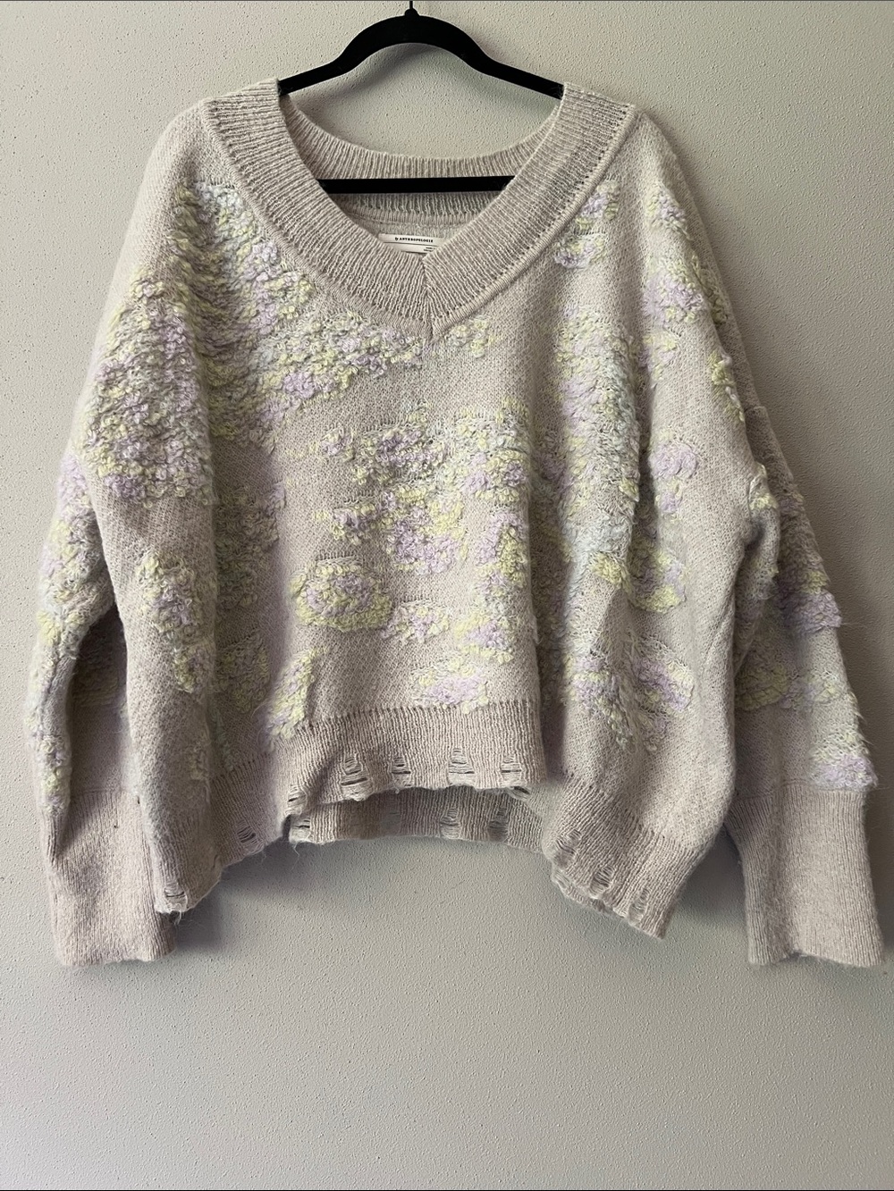 By ANTHROPOLOGIE V-Neck Textured Bouclé Sweater